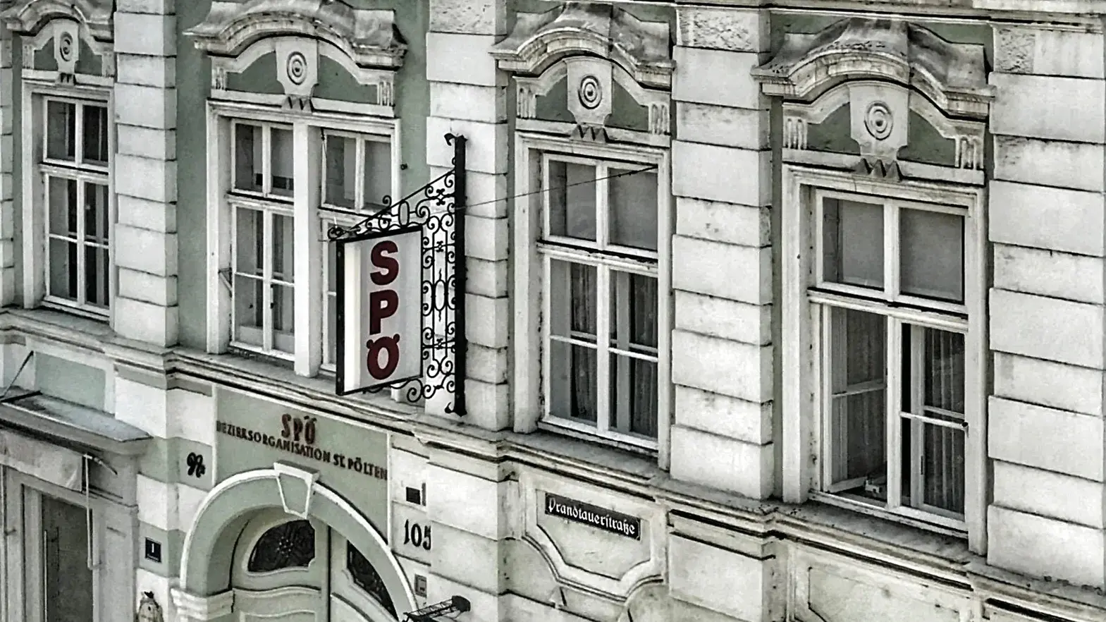 Bild vom Gebäude der Bezirksorganisation 